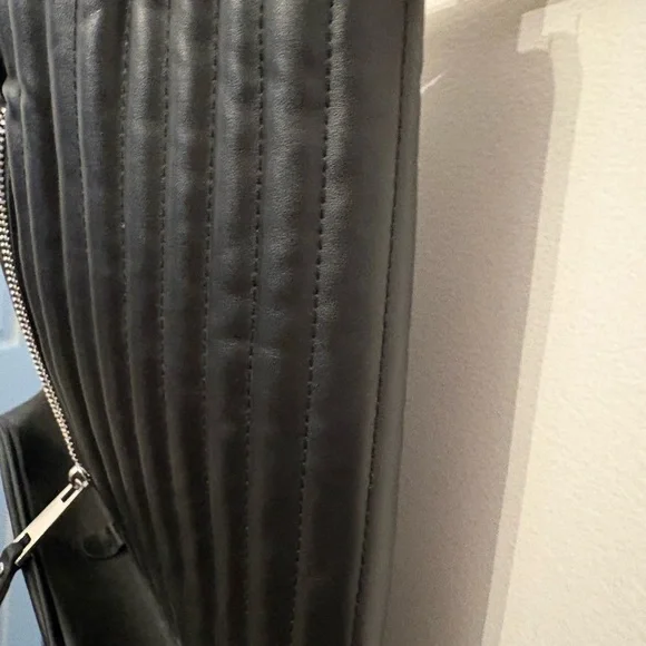 Zara Black Quilted Backpack - Picture 3 of 6